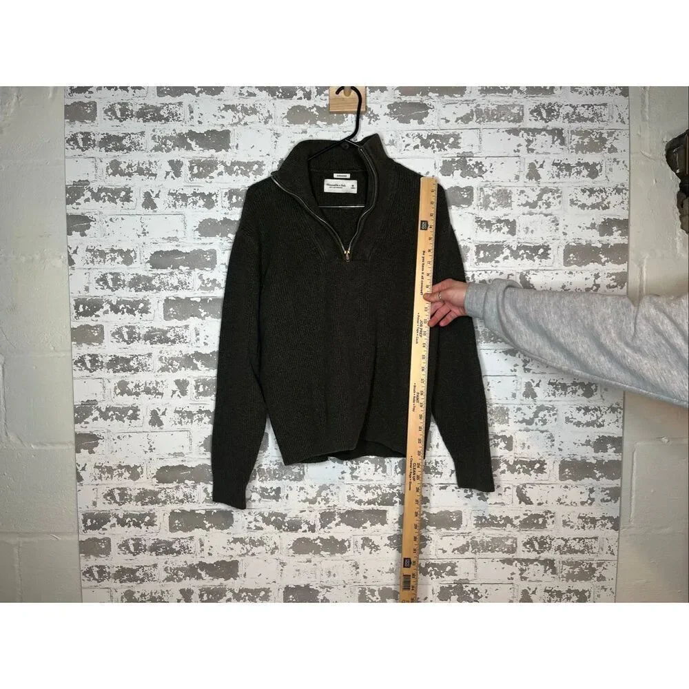 Abercrombie & Fitch | women dark green 1/4 zip pullover - Picture 5 of 10